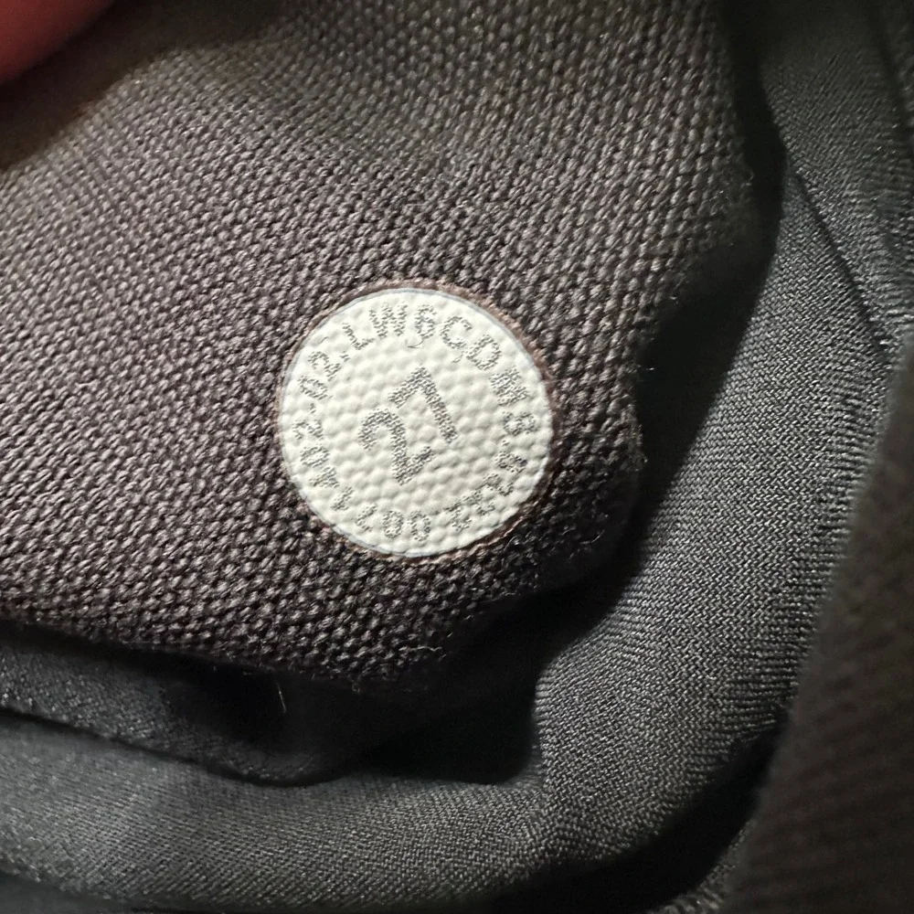 lululemon athletica rise back